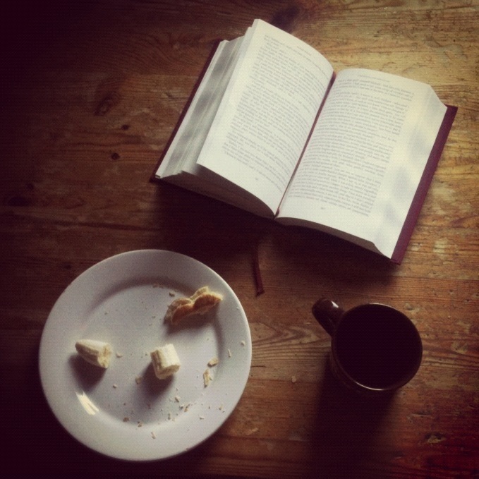 Breakfast and a book... utter joy!